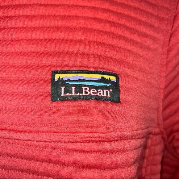 L.L. Bean Women’s AirLight Coral Quilted Snap Pullover – Medium Petite - Picture 6 of 11